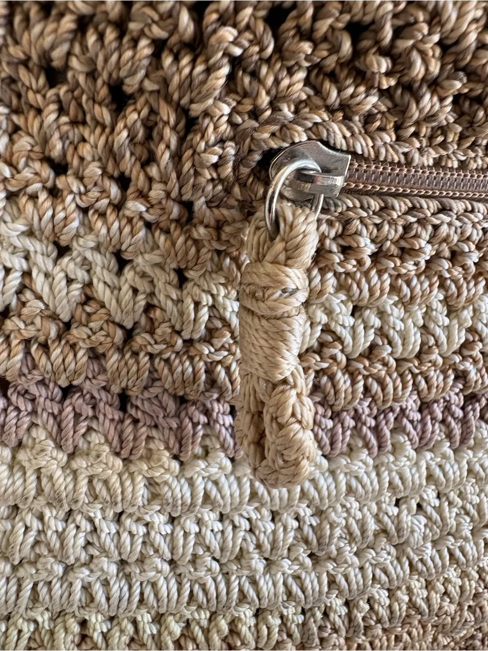 The Sak handwoven beige